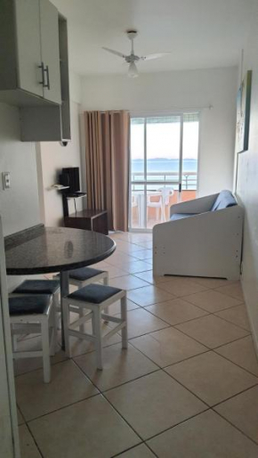Apartamento 404 de frente para praia